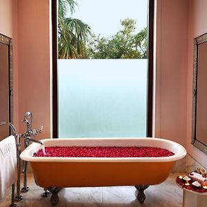 Palace King Room